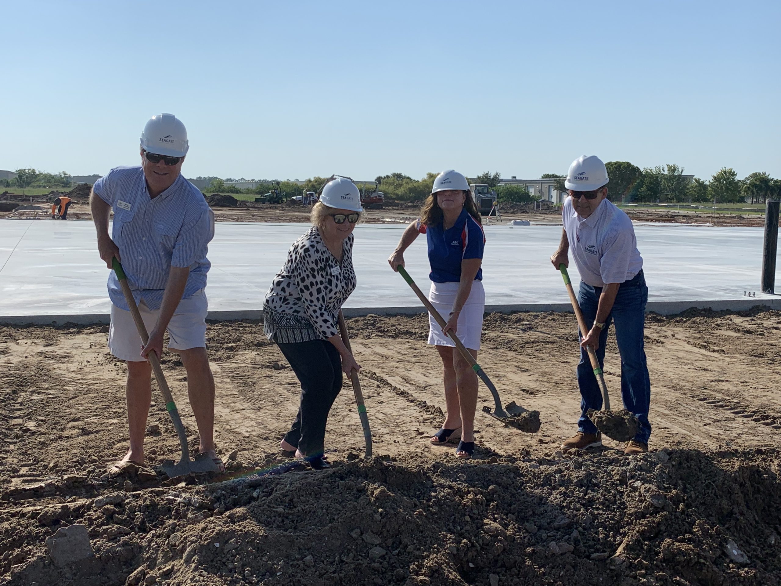 Seagate Hosts Ceremonial Groundbreaking of ABC Supply’s Design-Build Facility