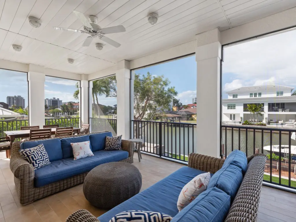 Vanderbilt-Beach-Estate-renovation-lanai-before-1