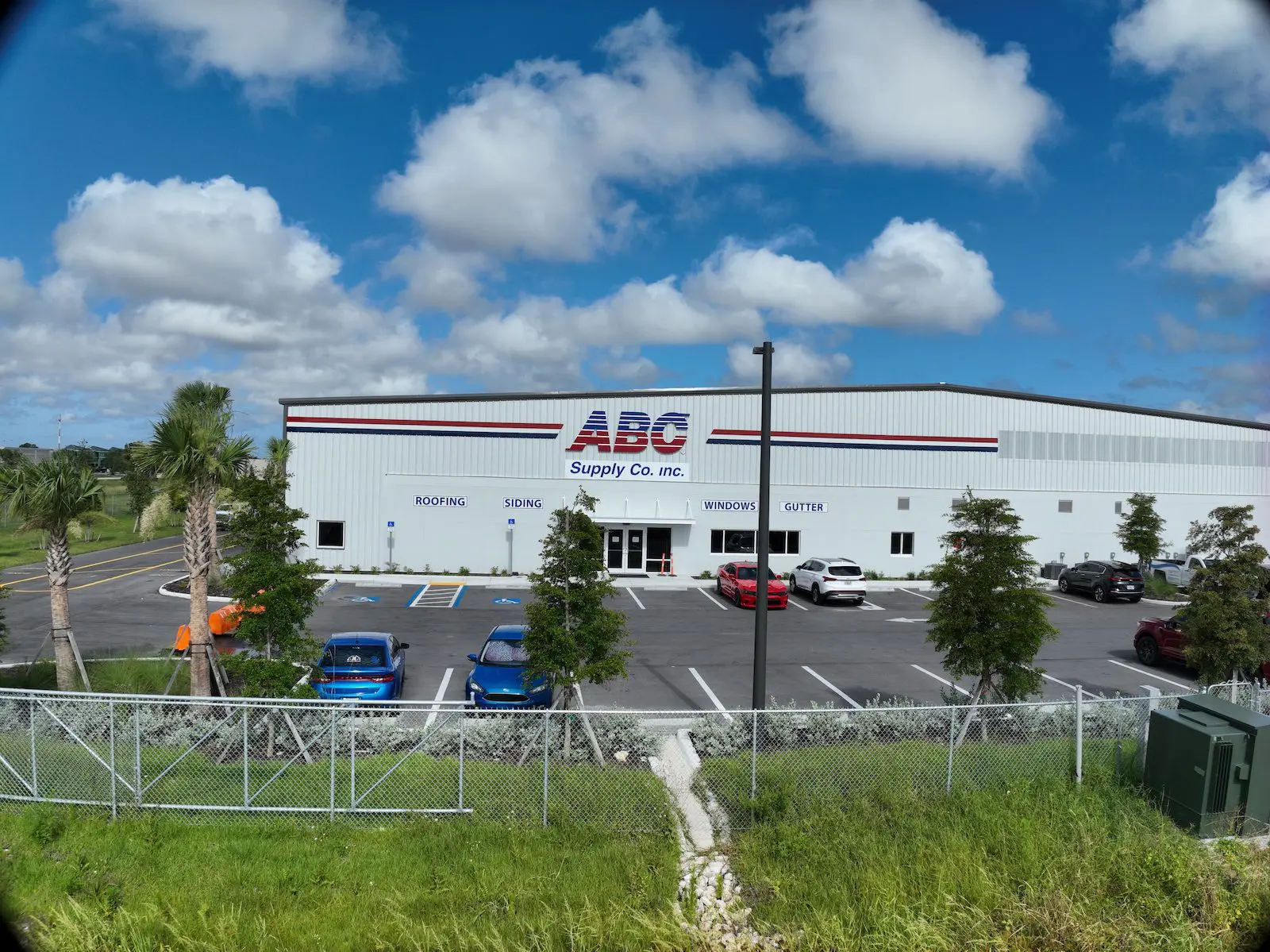 Seagate developed and constructed a 60,000 sqft warehouse and office space next to the Punta Gorda Airport.
