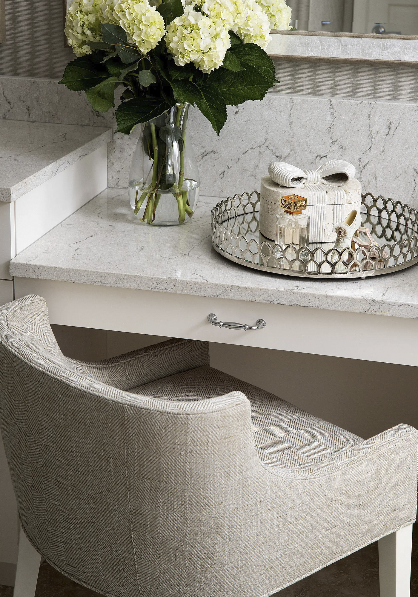 Bay-Colony-After-Master-Bathroom-Vignette